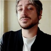 Rédacteur web depuis plus de 10 ans maintenant, je suis également passionné de lettres et bilingue en anglais.